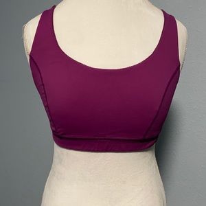 Lululemon bra size 10